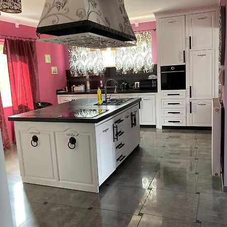 Apartmany Sabinovska Prešov Dış mekan fotoğraf